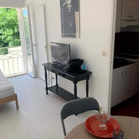 Center Parking Very Calm California Neighborhood Apartamento